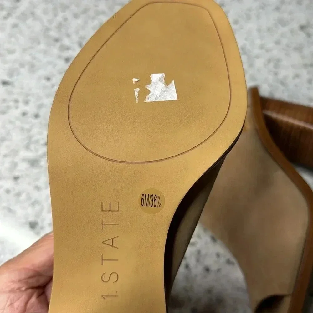 1.State 6m Faen ankle strap leather upper heeled sandals no signs of wear